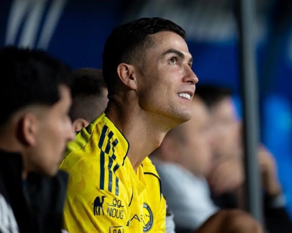 百家乐 C罗再被喊梅西！踢强队三连败，还贼喊捉贼嘲讽敌手偷分